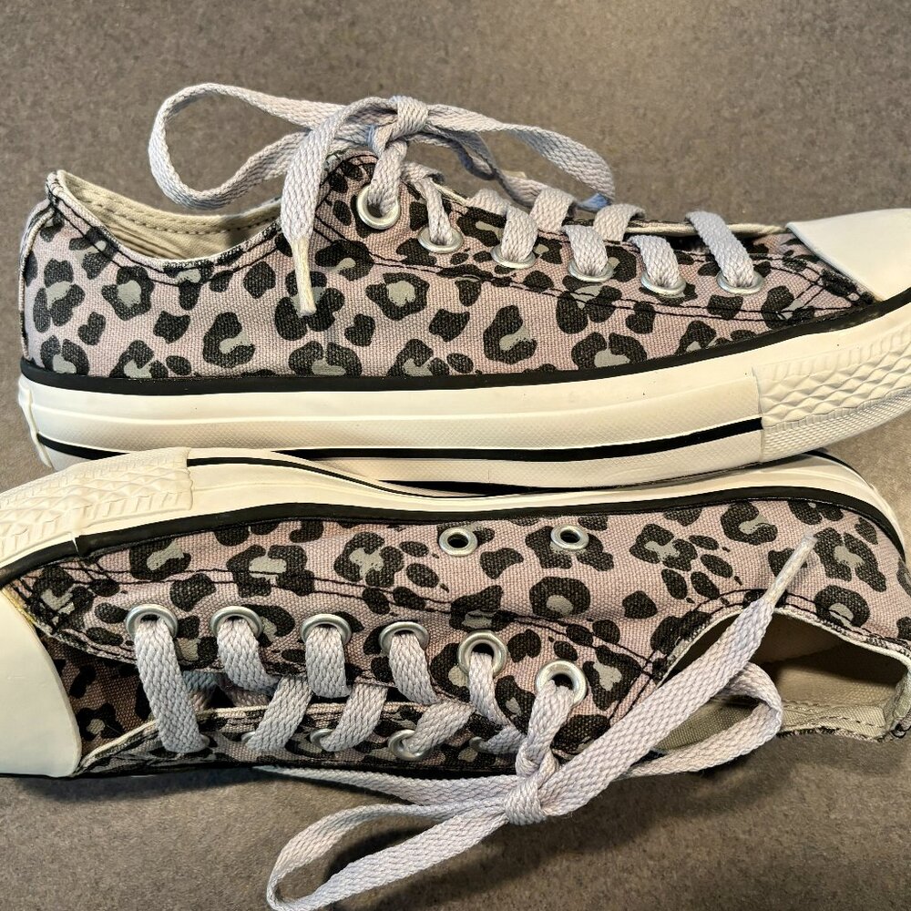 Converse CHUCK TAYLOR Low Top Canvas Sneakers CHEETAH PRINT Men5.5/ Women7.5